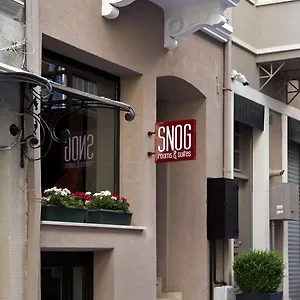 酒店 斯诺格客房及套房酒店 *****